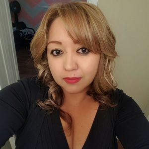 Meet your Posher, Gabriela